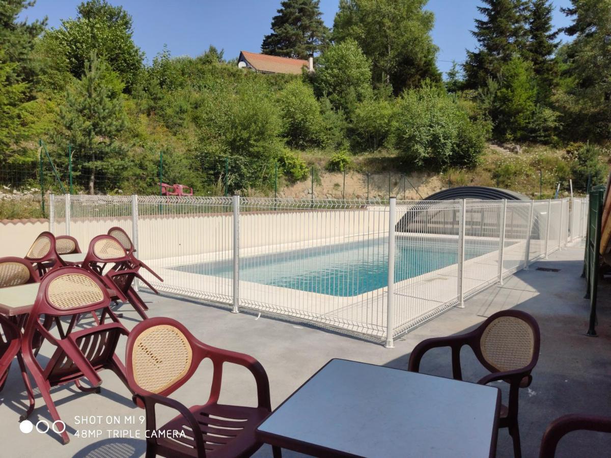 Auberge De La Belette Le Monestier 外观 照片
